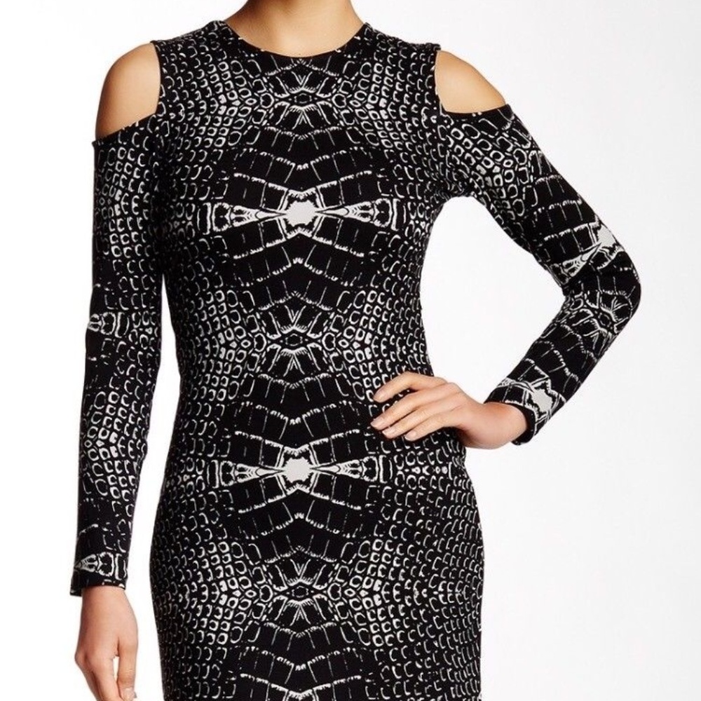 Parker 'Duffy' cold shoulder dress, black/white M